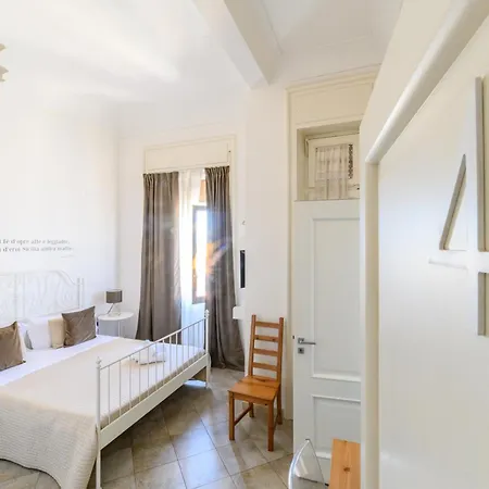 Casa Dei Re לינה וארוחת בוקר 3*